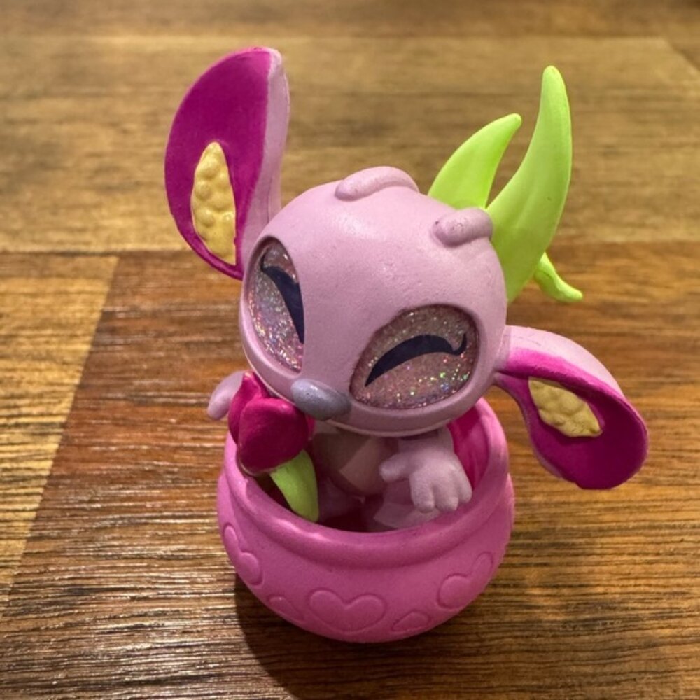 Angel | In full bloom series | Disney Doorables | Paper not included